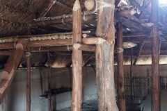 L'interno della grande capanna