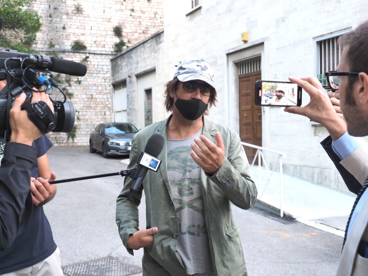 Davide Pecorelli davanti alla Procura