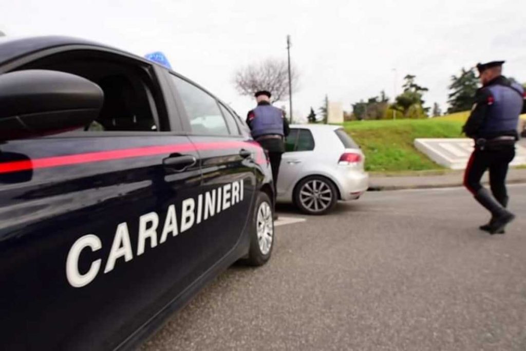 L'intervento dei carabinieri