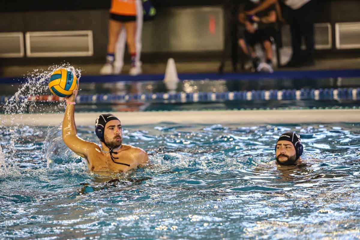 Cristian Marchini in acqua