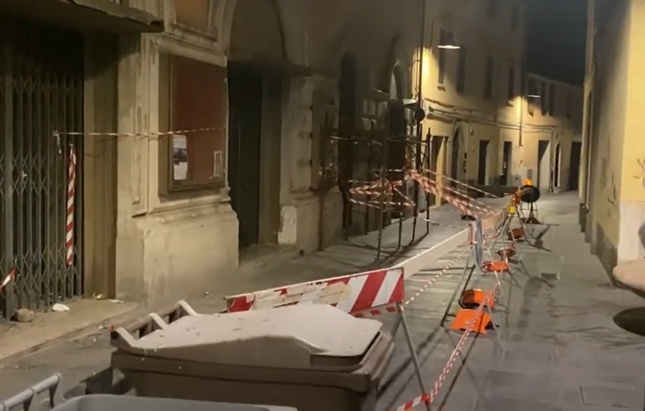 L'ex cinema Marraccini transennato