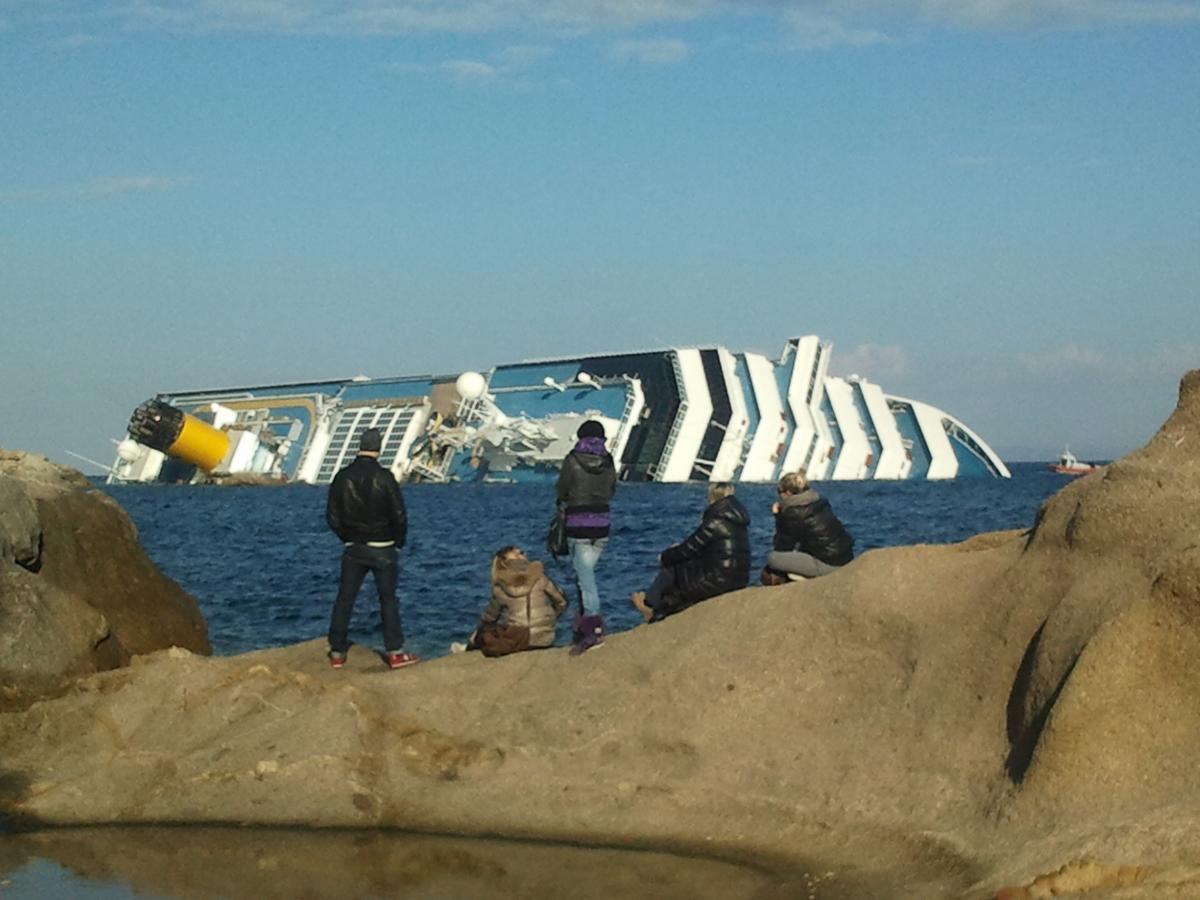 La Concordia all'isola del Giglio