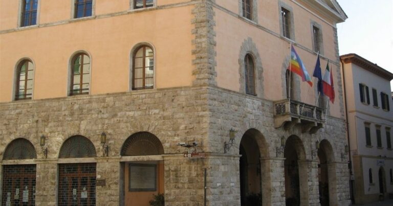 Il municipio di Grosseto