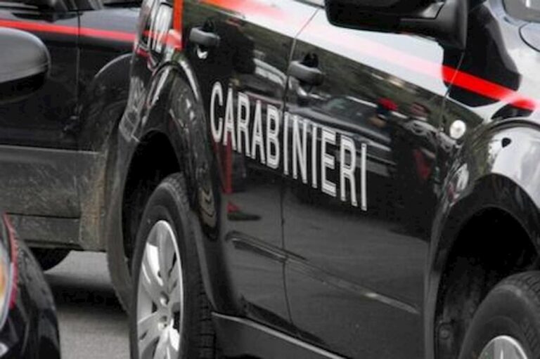 Una pattuglia dei carabinieri