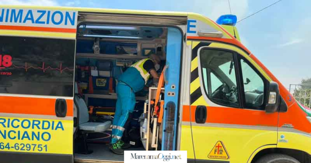 Un'ambulanza della Misericordia di Manciano