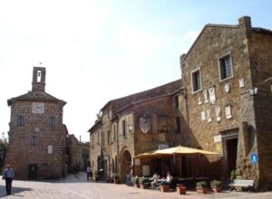 Il borgo di Sovana