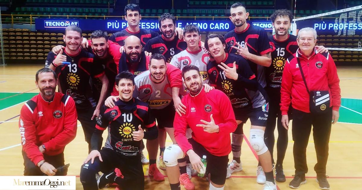 La festa dell'Invicta dopo il successo a Modena per 3-0
