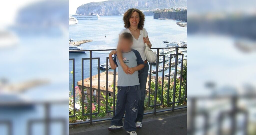 Una foto di Michela Bonci Cipolla di qualche anno fa, con il figlio