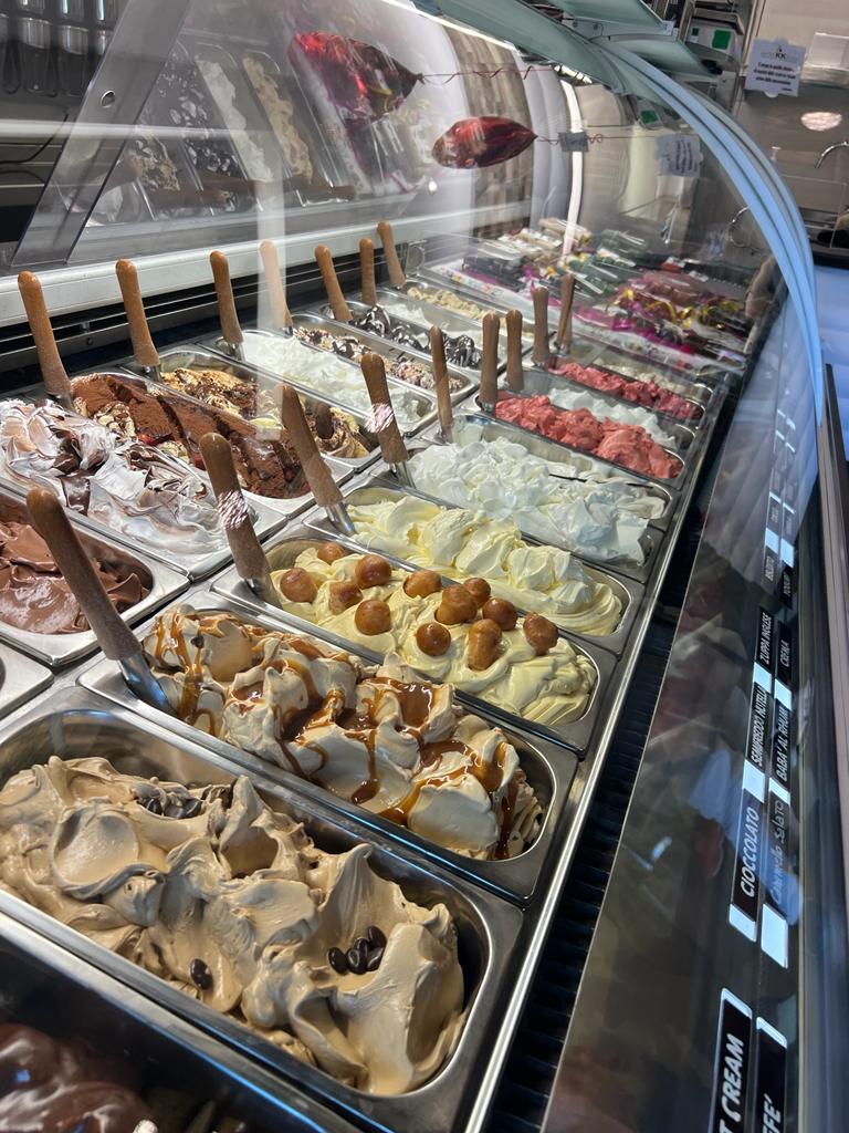 Il banco dei gelati di Arlekkino
