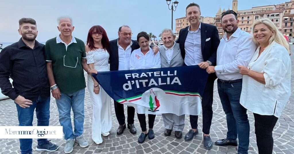 Gli esponenti di Fratelli d'Italia dell'Argentario con Fabrizio Rossi