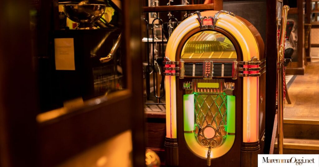 Un jukebox nei locali per riprodurre musica