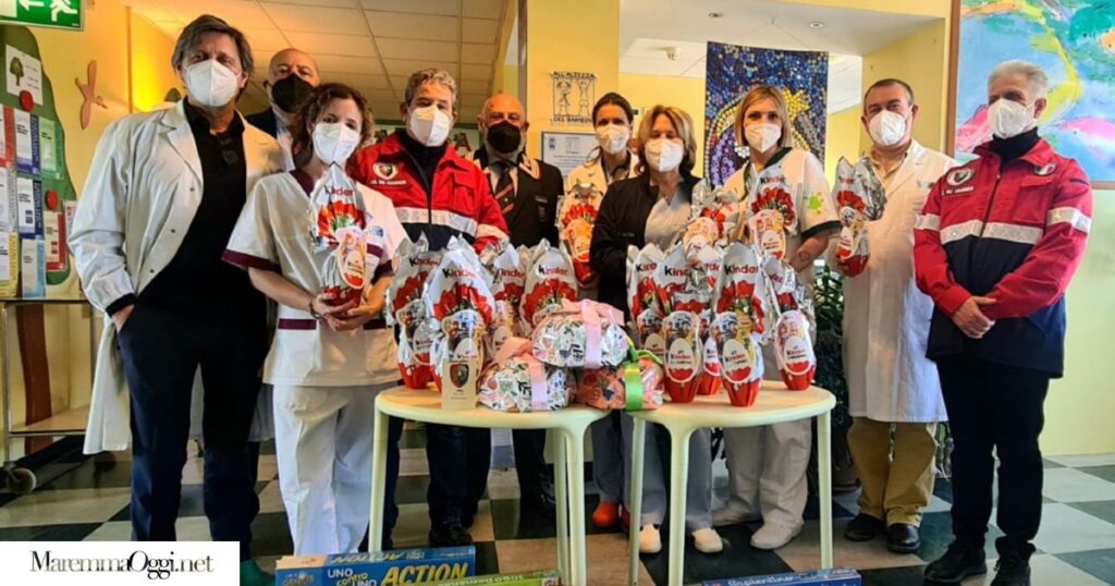 L'associazione nazionale carabinieri di Grosseto e i doni di pasqua alle pediatria di Grosseto