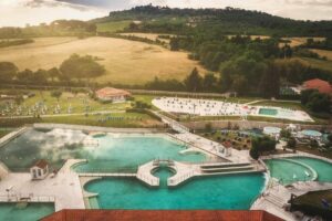 Il parco termale delle Terme di Saturnia
