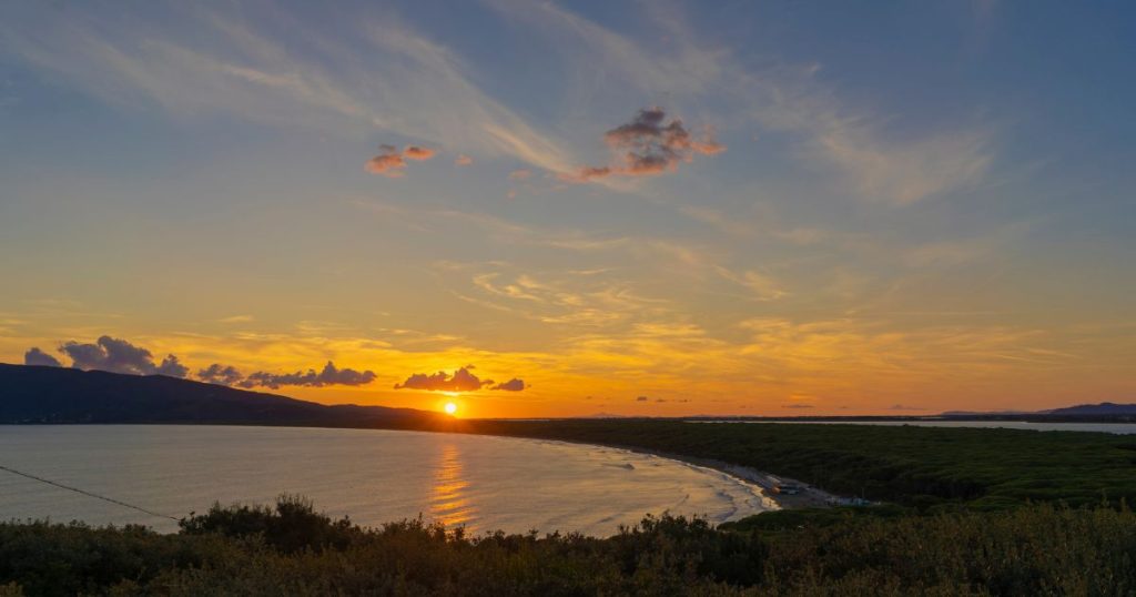 La spiaggia della Feniglia al tramonto