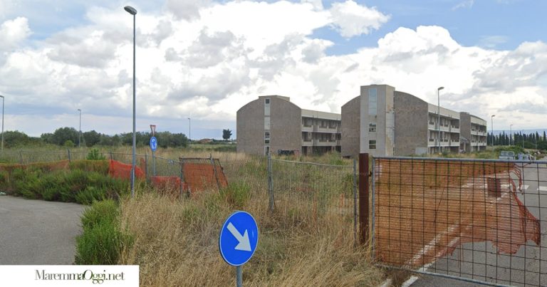 Fabbricati abbandonati rsa via lago di mezzano