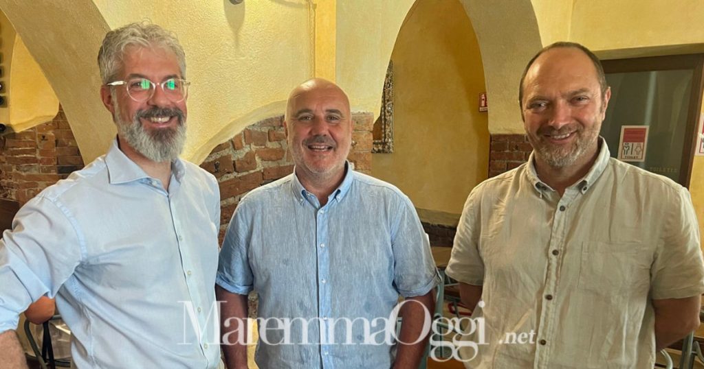 Davide Bartolini, Carlo De Martis e Giacomo Gori, capigruppo dell'opposizione in consiglio comunale