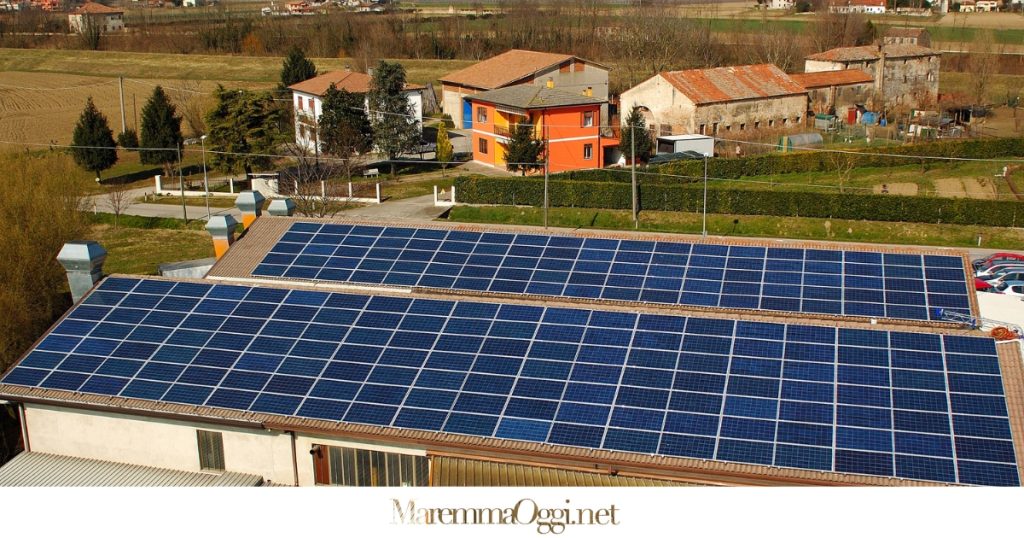 Agrisolare: finanziamenti per installare pannelli solari su capannoni e cascine