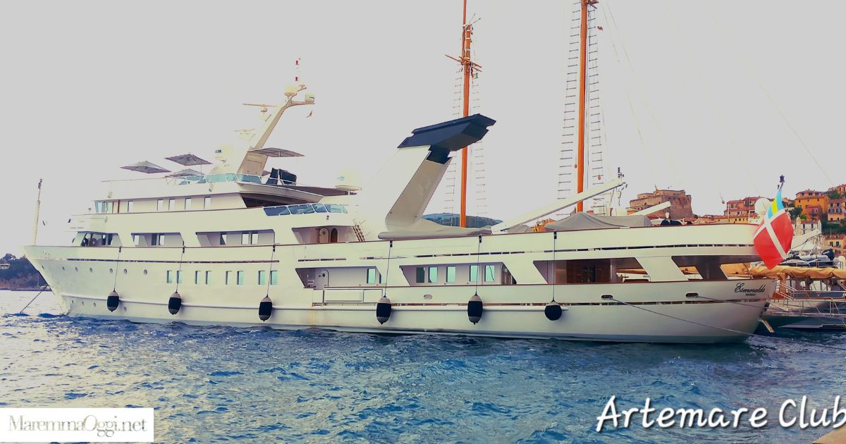 The Luxurious Superyacht Esmeralda Owned by Polys Haji-Ioannou Docks at