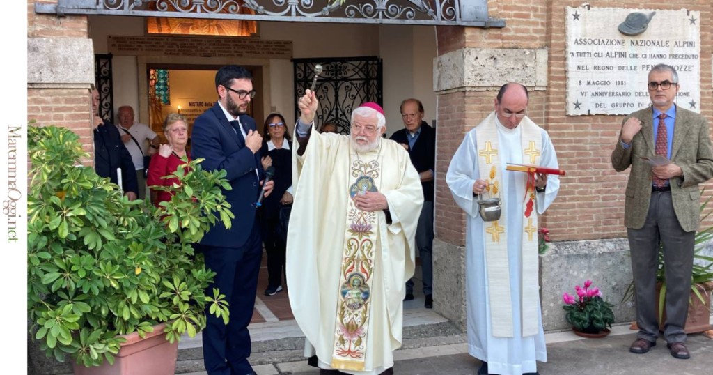 Celebrazione santi e defunti, il vescovo Giovanni al cimitero della Misericordia (Novembre 2022)