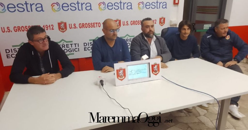 Grosseto calcio, la dirigenza del Grifone. Da sinistra: Bonuccelli, Vetrini, Tonelli, Cretella, Di Meglio