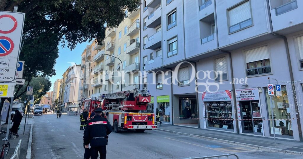 Incendio in appartamento , i vigili del fuoco e carabinieri