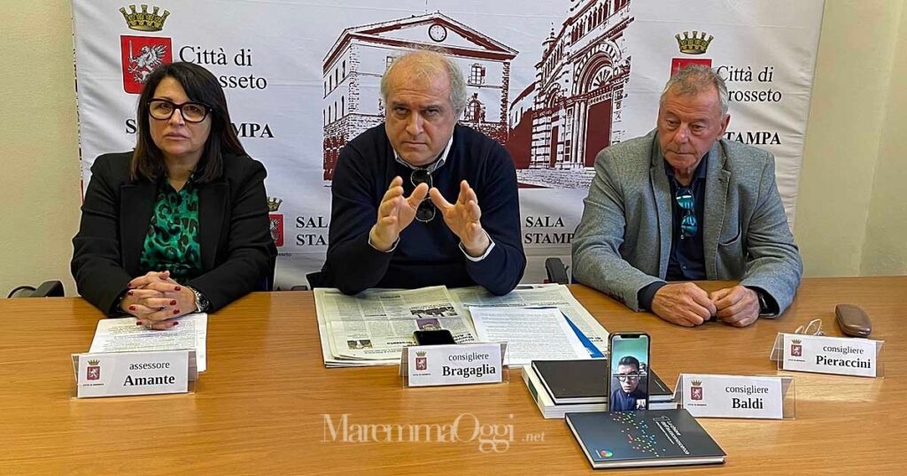 Bragaglia, Pieraccini ed Amante durante la conferenza stampa in cui annunciano di aderire al gruppo misto lasciando quello della Lega