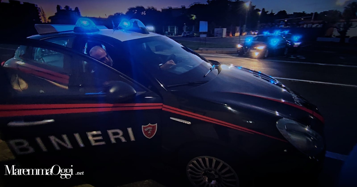 una foto di una pattuglia dei carabinieri