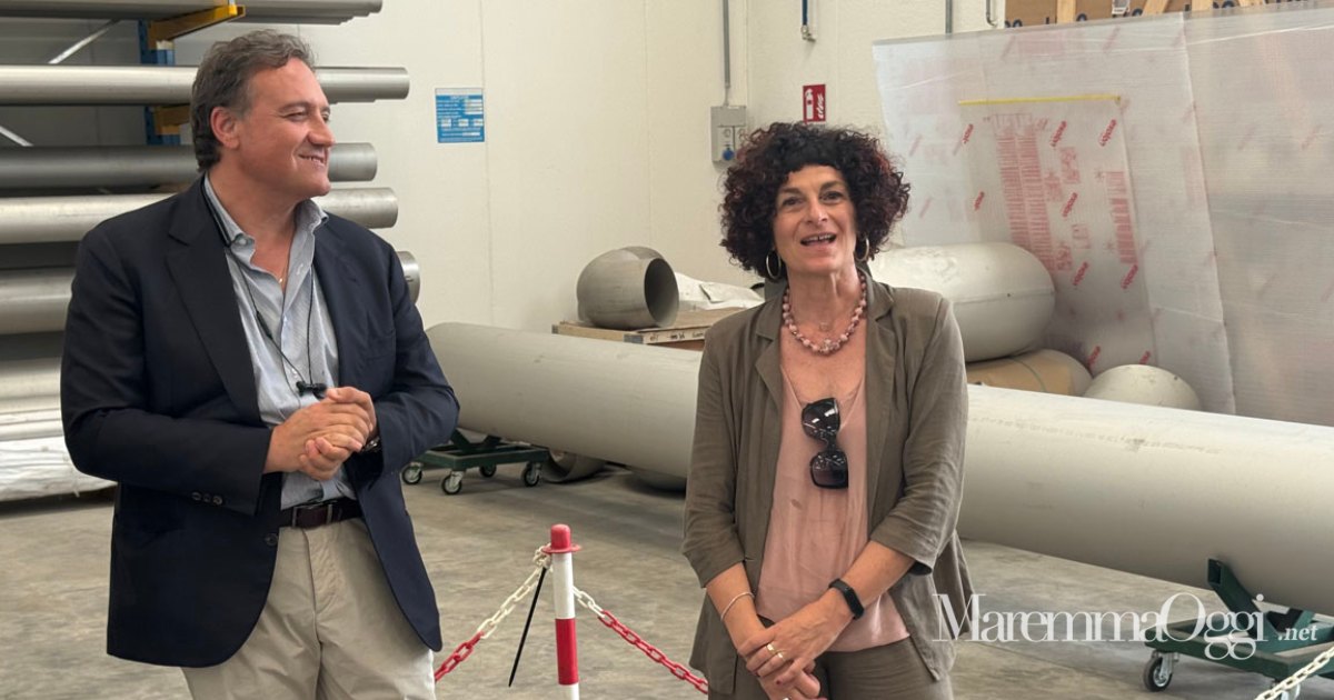 L'assessore regionale Leonardo Marras con Elisa Rustichini, presidente della Cooperativa Toniolo di Grosseto