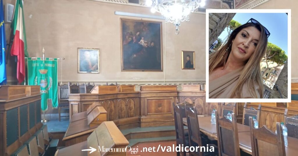 Sala consiliare di Piombino, nel riquadro Rosy di Falco