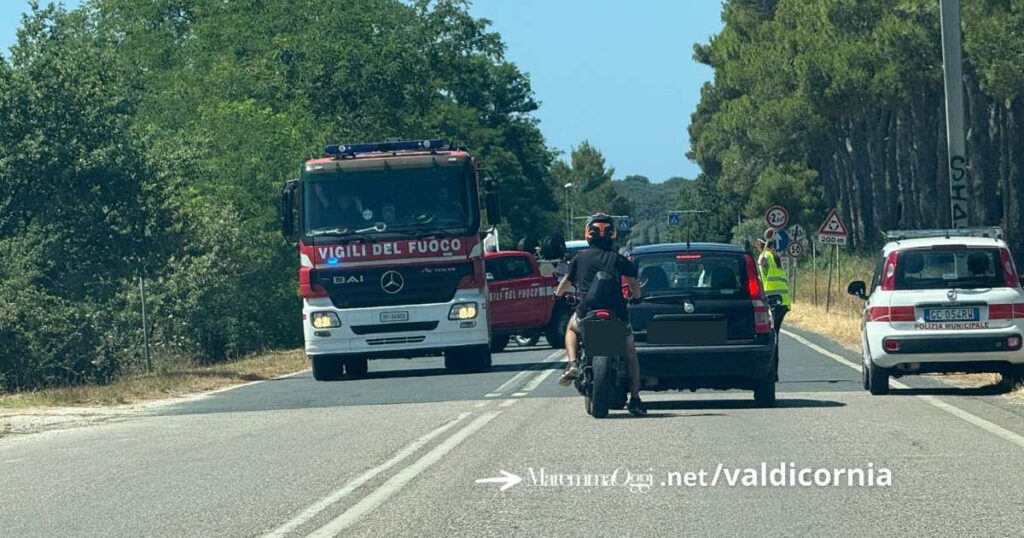 Sul posto anche i vigili del fuoco