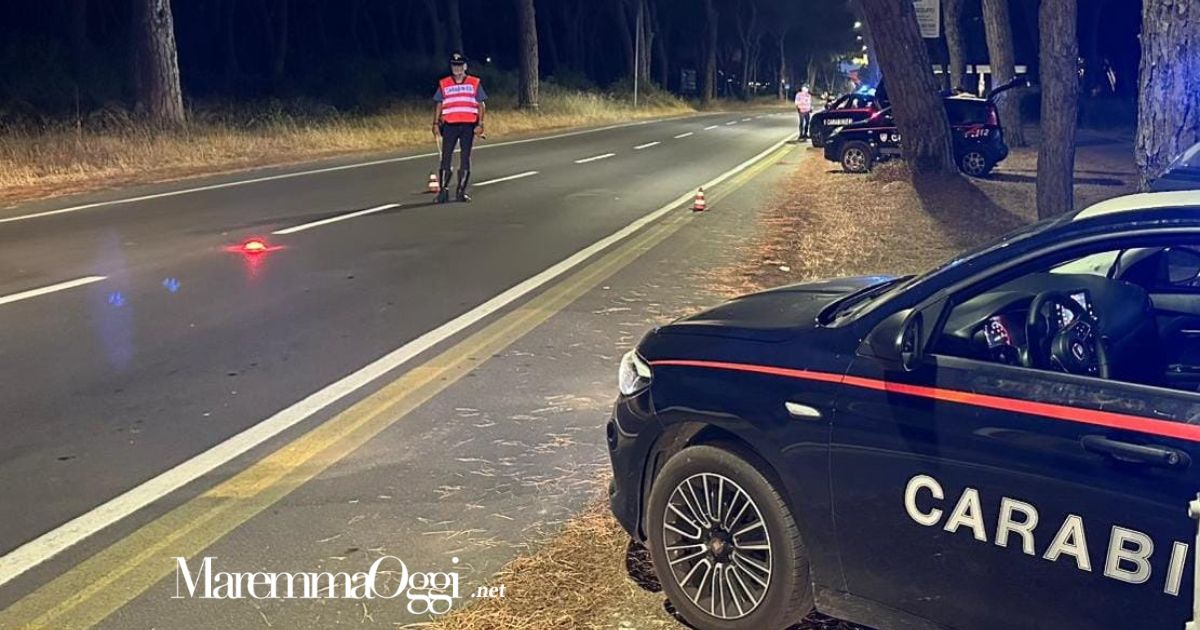 Il posto di blocco dei carabinieri a Marina di Grosseto