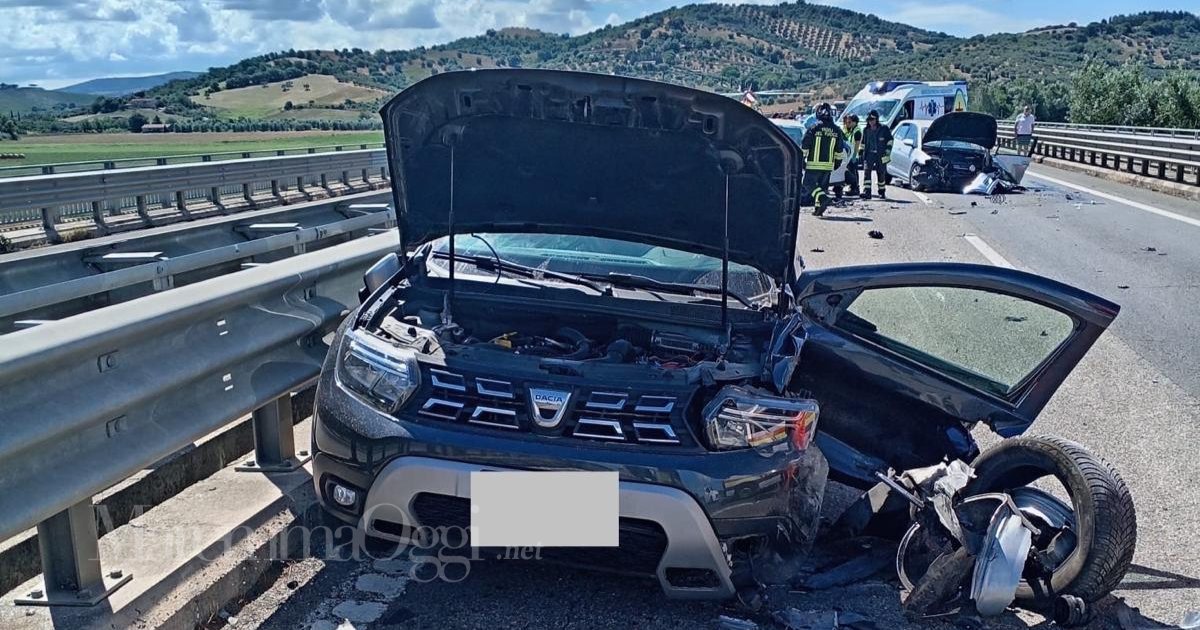 Un'altra immagine dell'incidente