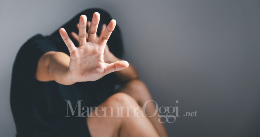 Violentata a 15 anni in una comunità per minori