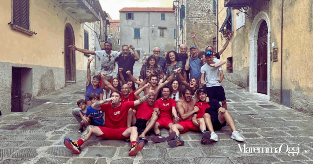 La squadra di Piloni che festeggia la vittoria