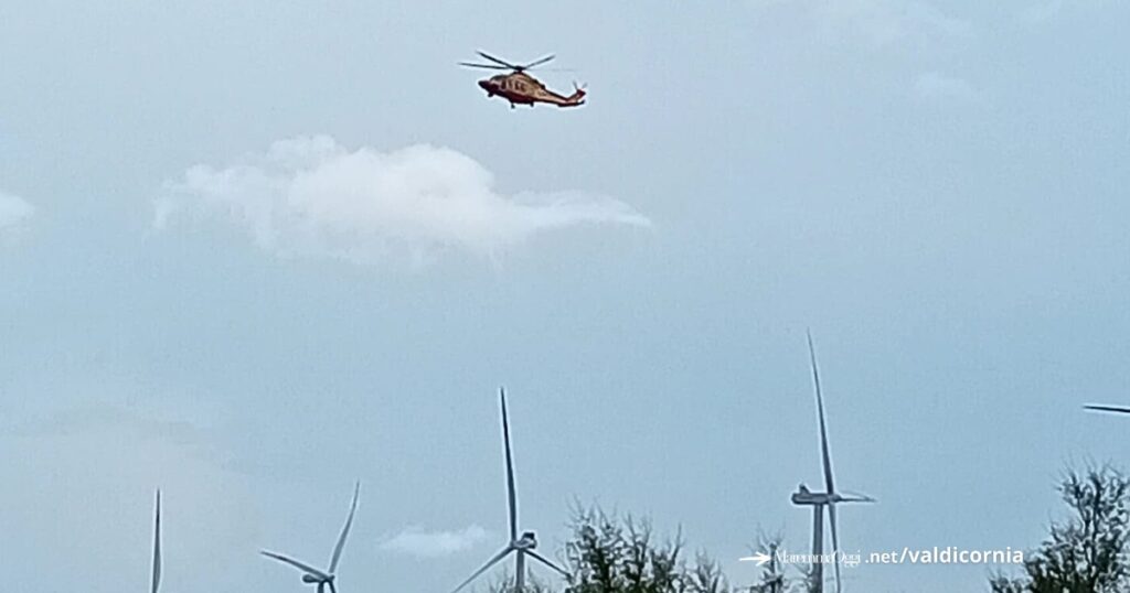 L'elicottero Pegaso in volo sopra al Quagliodromo