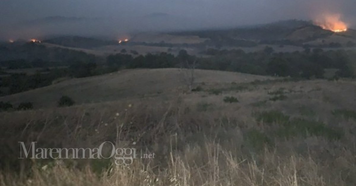 Un'altra immagine dei tre fronti del fuoco