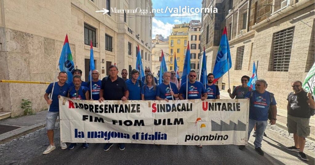 La delegazione dei lavoratori in protesta