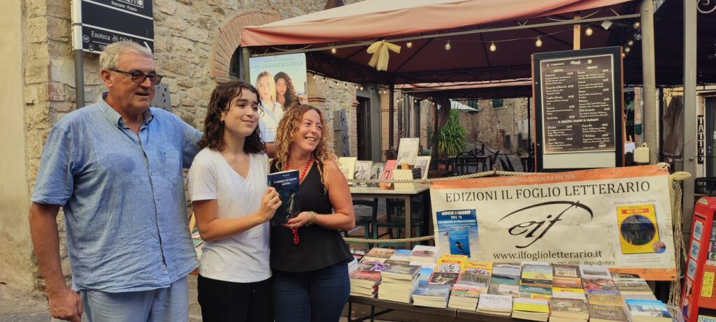 Alice Nieddu durante l'evento Letteralmente scalando, a Suvereto