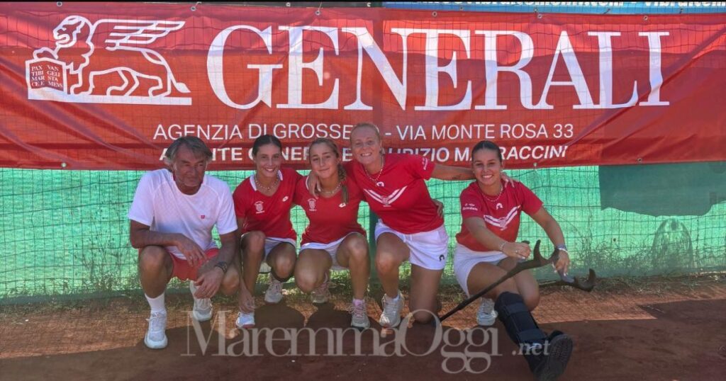 Le under 16 del Ct Grosseto con i maestri Sarubbi e Prosperi