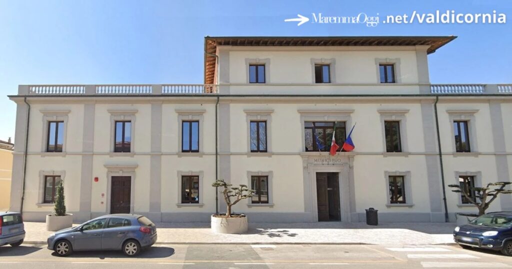 Il municipio di San Vincenzo