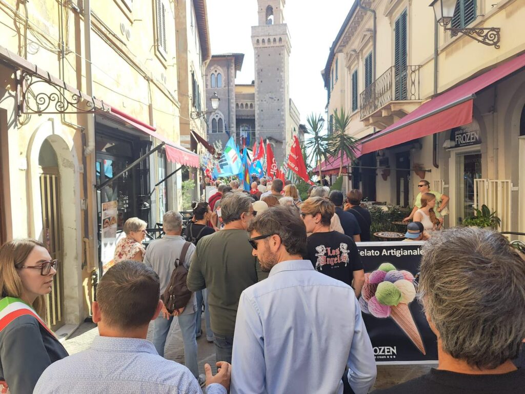 Il corteo in Corso Italia