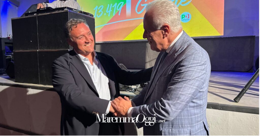 Leonardo Marras ed Eugenio Giani alla sala Eden si stringono la mano