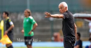 Il tecnico del Grosseto, Paolo Indiani (foto Aldo Giuliani per MaremmaOggi)