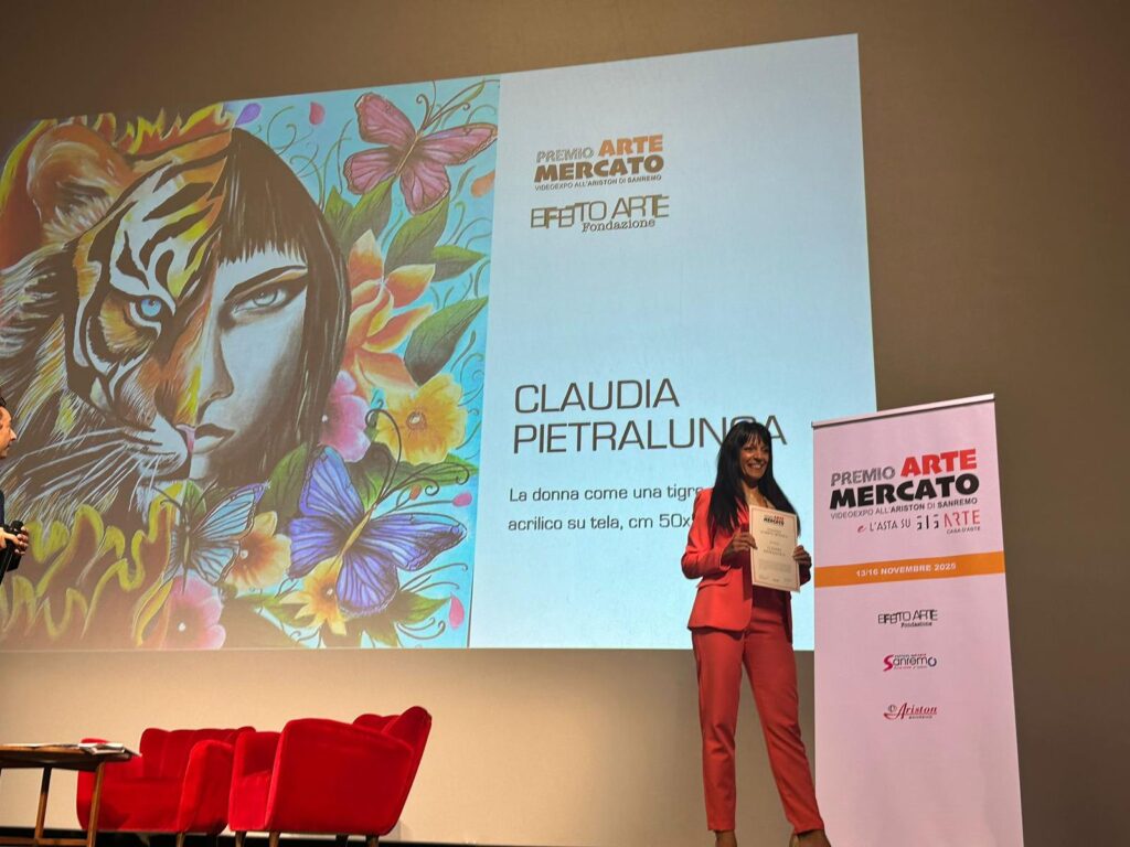 Claudia Pietralunga sul palco di Effetto Arte