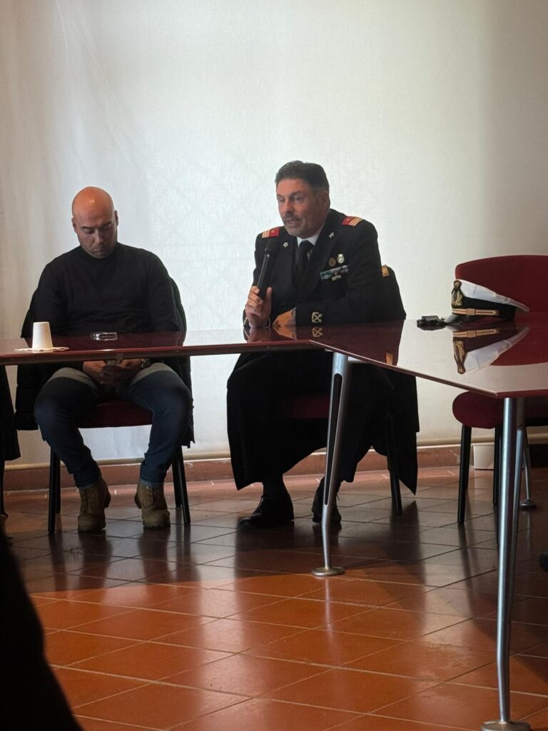 Paolo Rinaldi, primo luogotenente comandante della Capitaneria di porto .jpeg