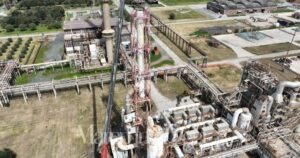 La demolizione dell'inceneritore di Scarlino