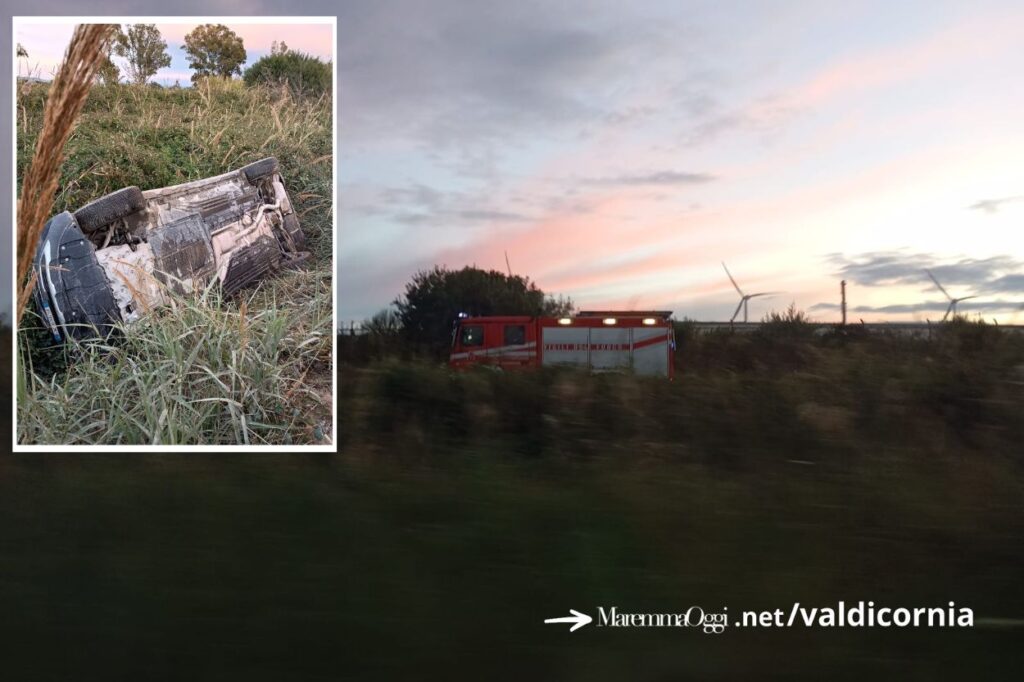 i vigili sel fuoco in soccorso, nel riquadro l'auto ribaltata