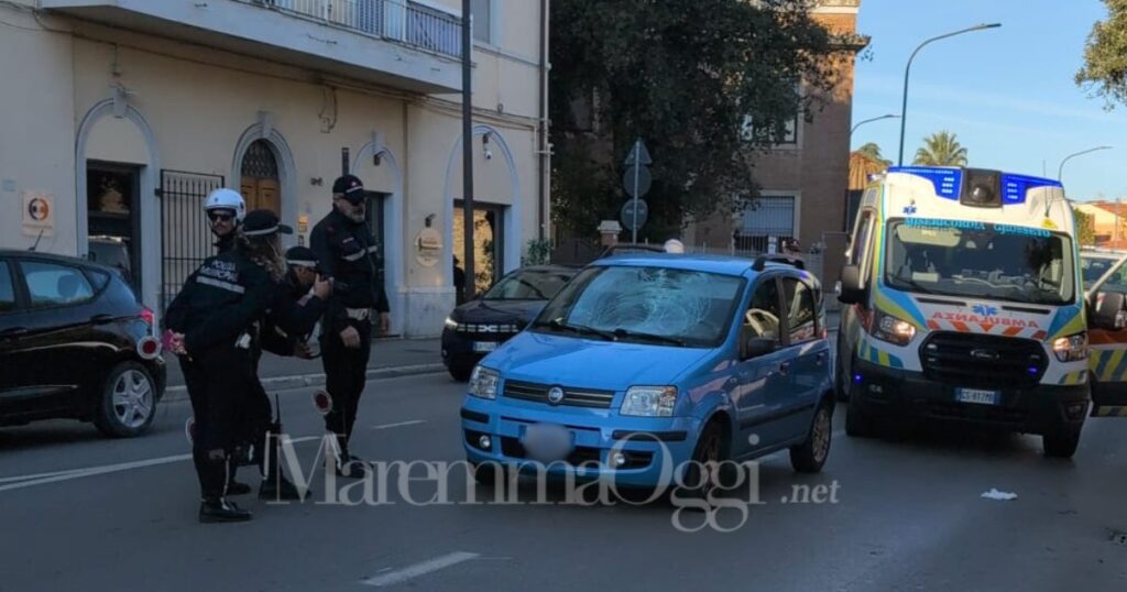 Polizia municipale e Misericordia in via Ximenes dove il pedone è stato investito