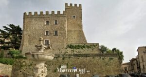 Il comune di Manciano, nell'antica Rocca Aldobrandesca, risalente al XII secolo