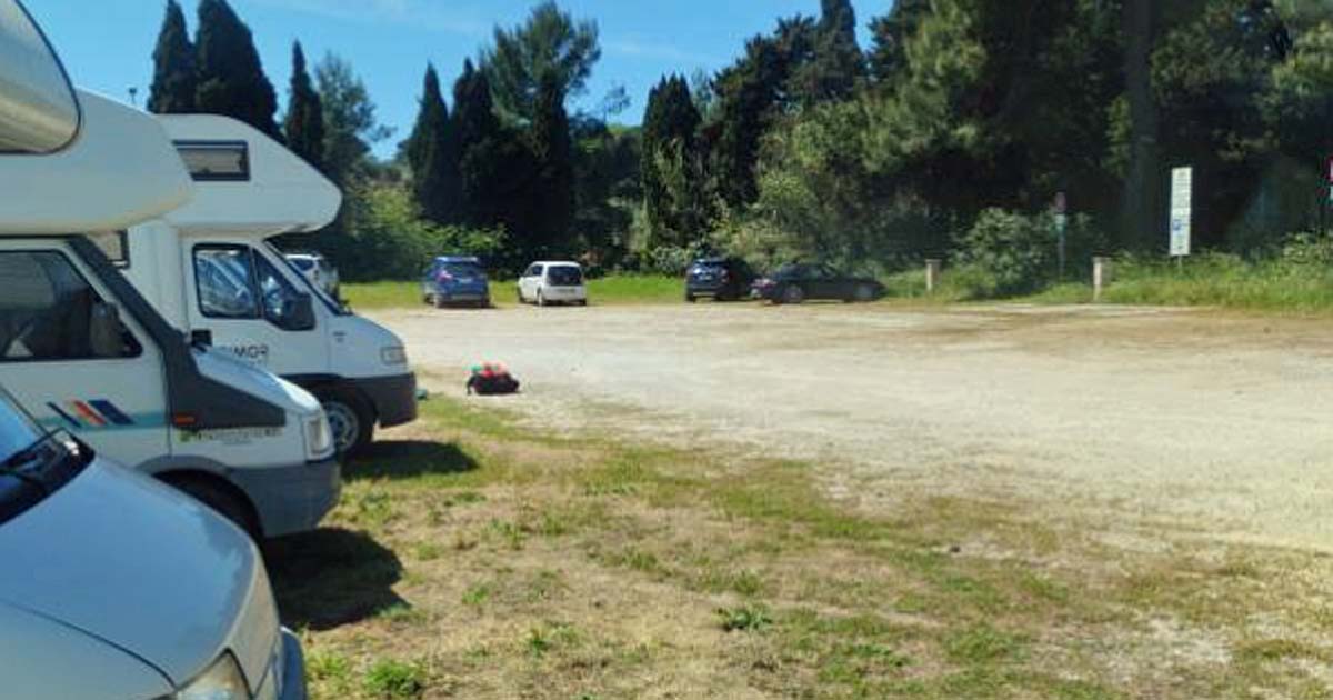 Il parcheggio delle Caldanelle, da cui parte la navetta per Baratti